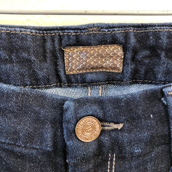 Mother | The Looker In Forever and a Day - Picture 5 of 8